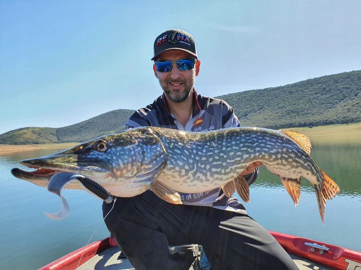 1589bbc111efecad842bfb796918d76a