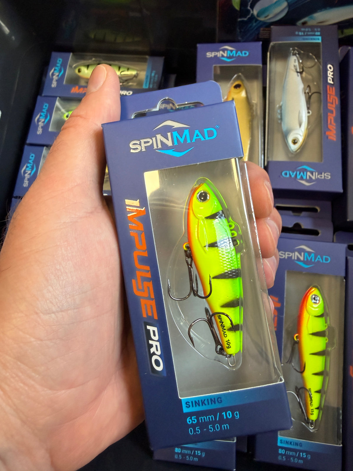 3907 Wobler Wertykalny Cykada SpinMad Impulse PRO 6,5cm 10g 1szt