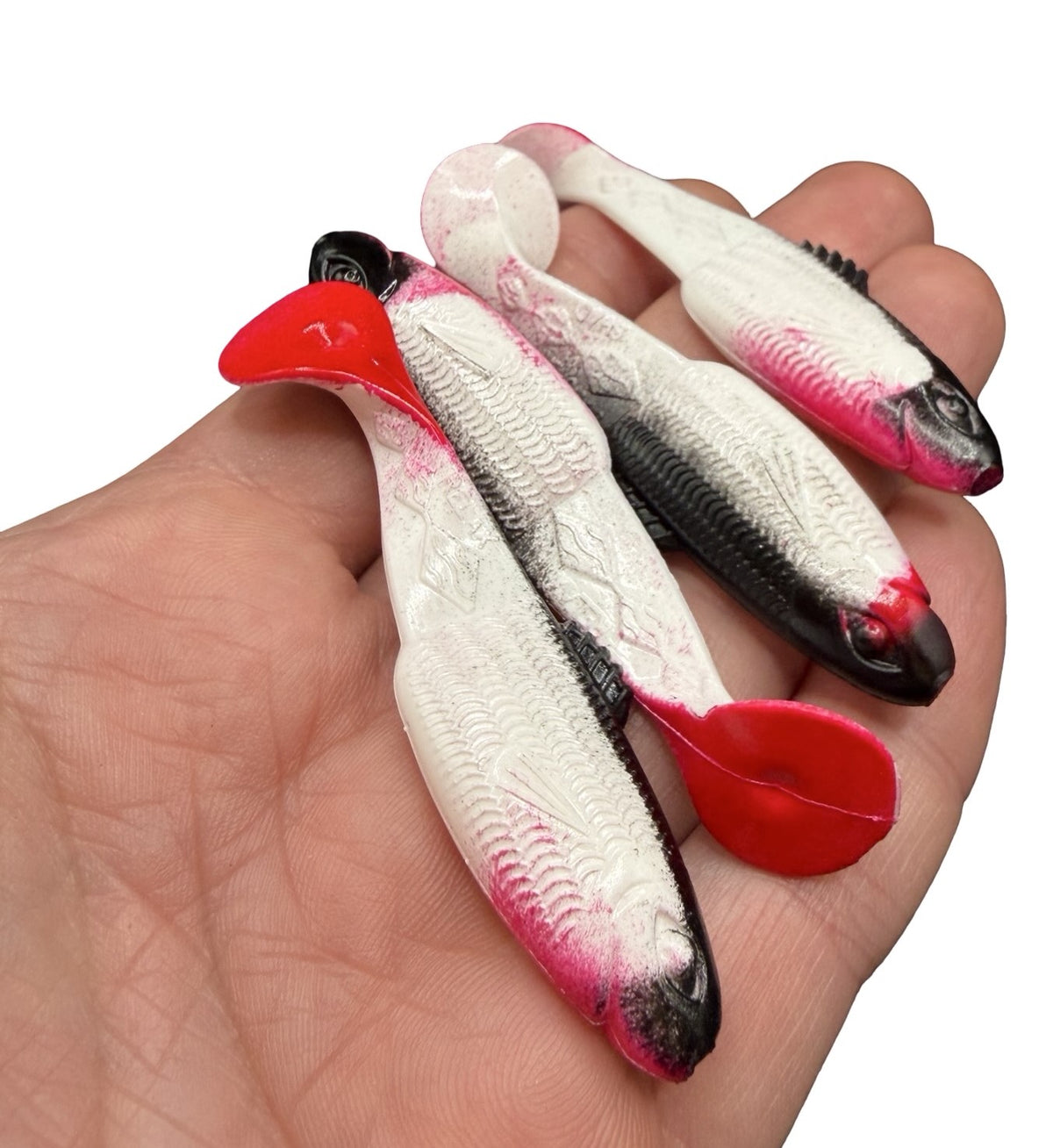 RELAX DIAMOND SHAD- GUMA NA OKONIA 6,5CM 2,5'' 1szt